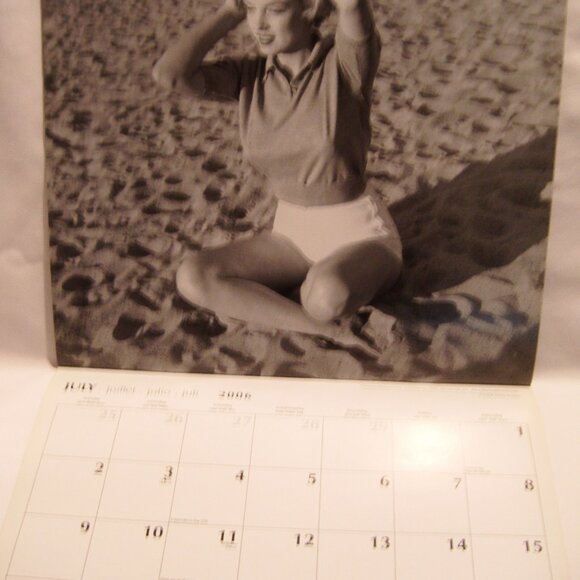 Vintage Marilyn Monroe Calendar 2006 Black and White Collectors - Picture 4 of 5